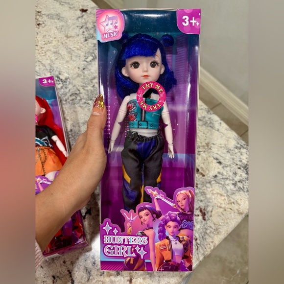 K-pop Demond hunters Zoey music doll - Picture 1 of 2